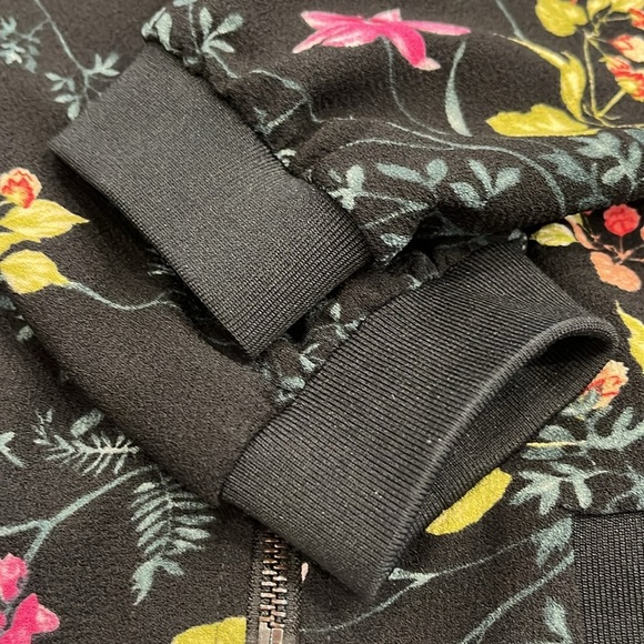 M&S Collection Black Floral Bomber Jacket | UK 14 / US 10 - Picture 7 of 15